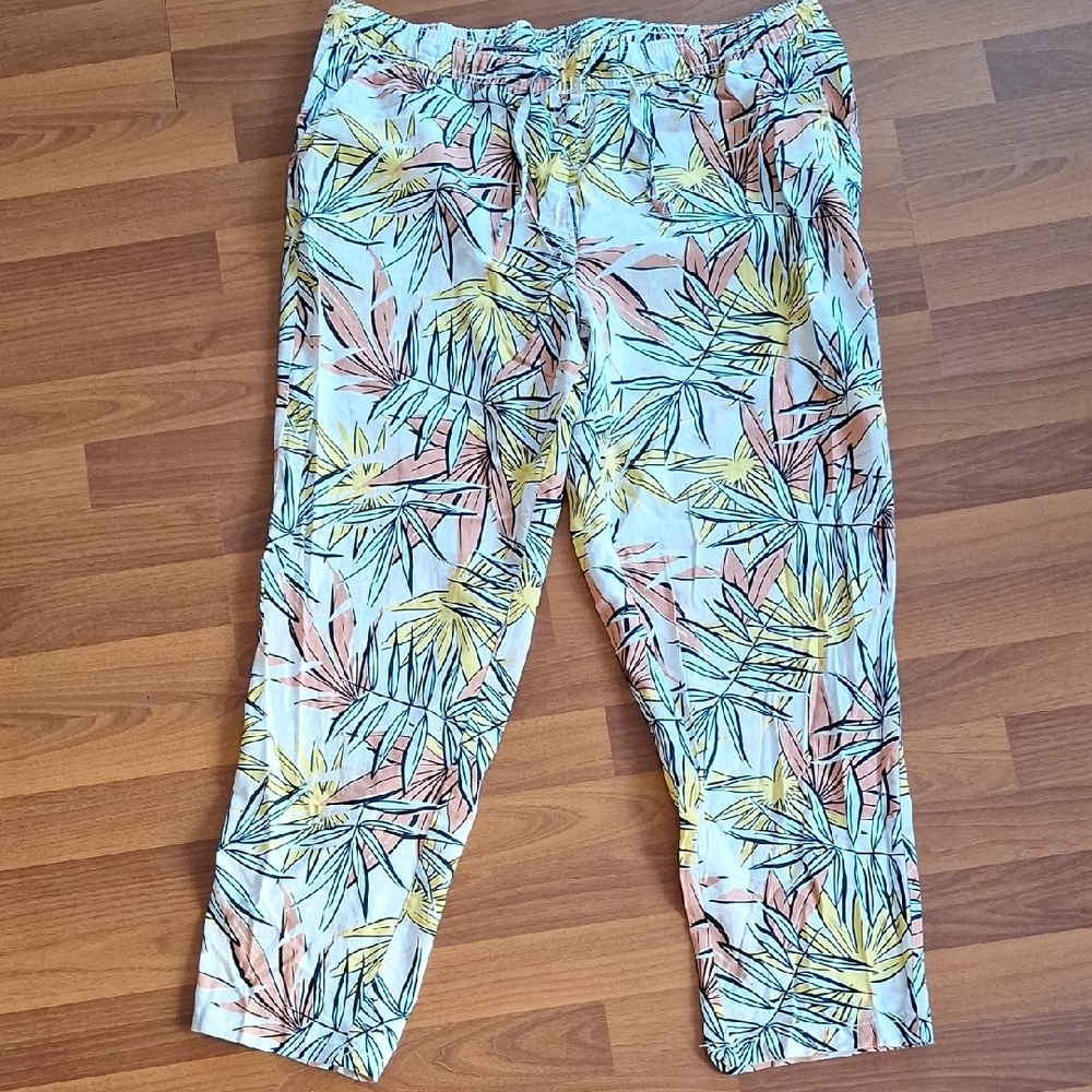 Tropical Print Pants - Picture 1 of 3